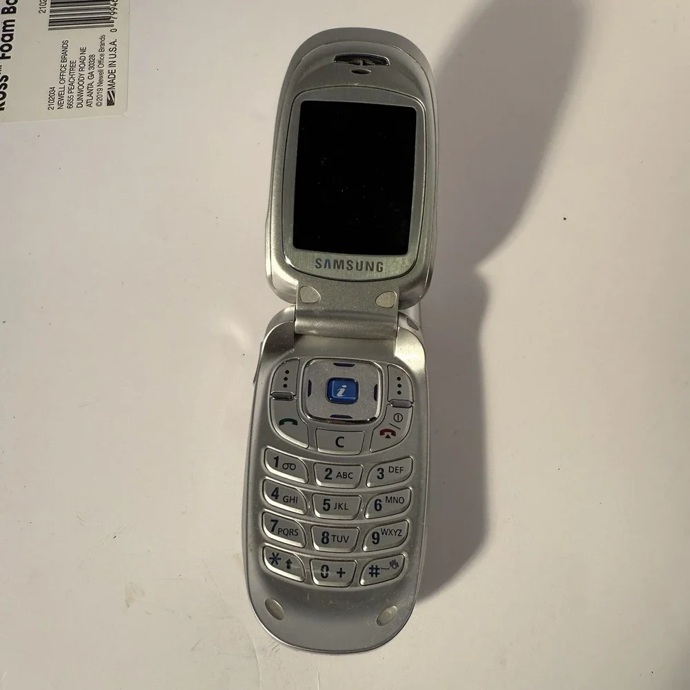 samsung SGIH-X427 silver samsung cingular flip phone untested